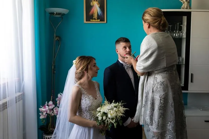 Magiczne Wiersze na Błogosławieństwo Młodej Pary – Wyraź Uczucia w Piękny Sposób