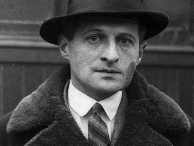 Odkryj magię poezji – czy znasz wiersze Juliana Tuwima?