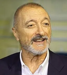 Odkryj najlepszą książkę Arturo Pérez-Reverte, która na zawsze zmieni twoje spojrzenie na literaturę