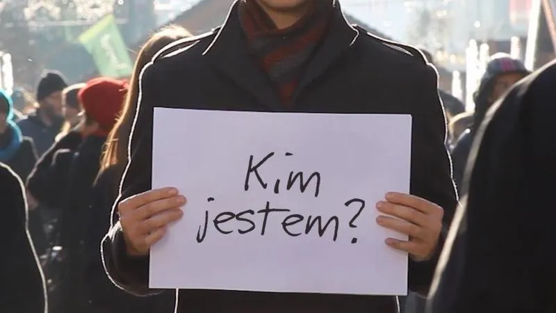 Odkrywanie siebie przez literaturę